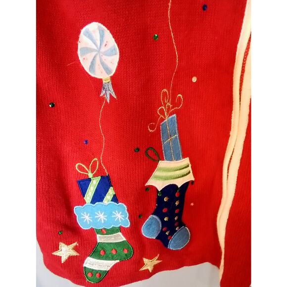 Tiara International;  Red Christmas vintage sweater - Picture 6 of 8